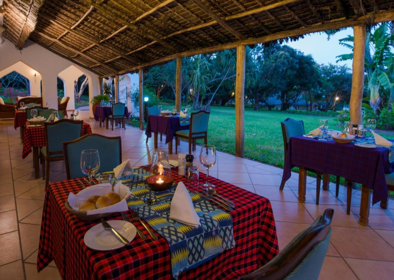 Amani Beach Resort Kutani Exterior photo