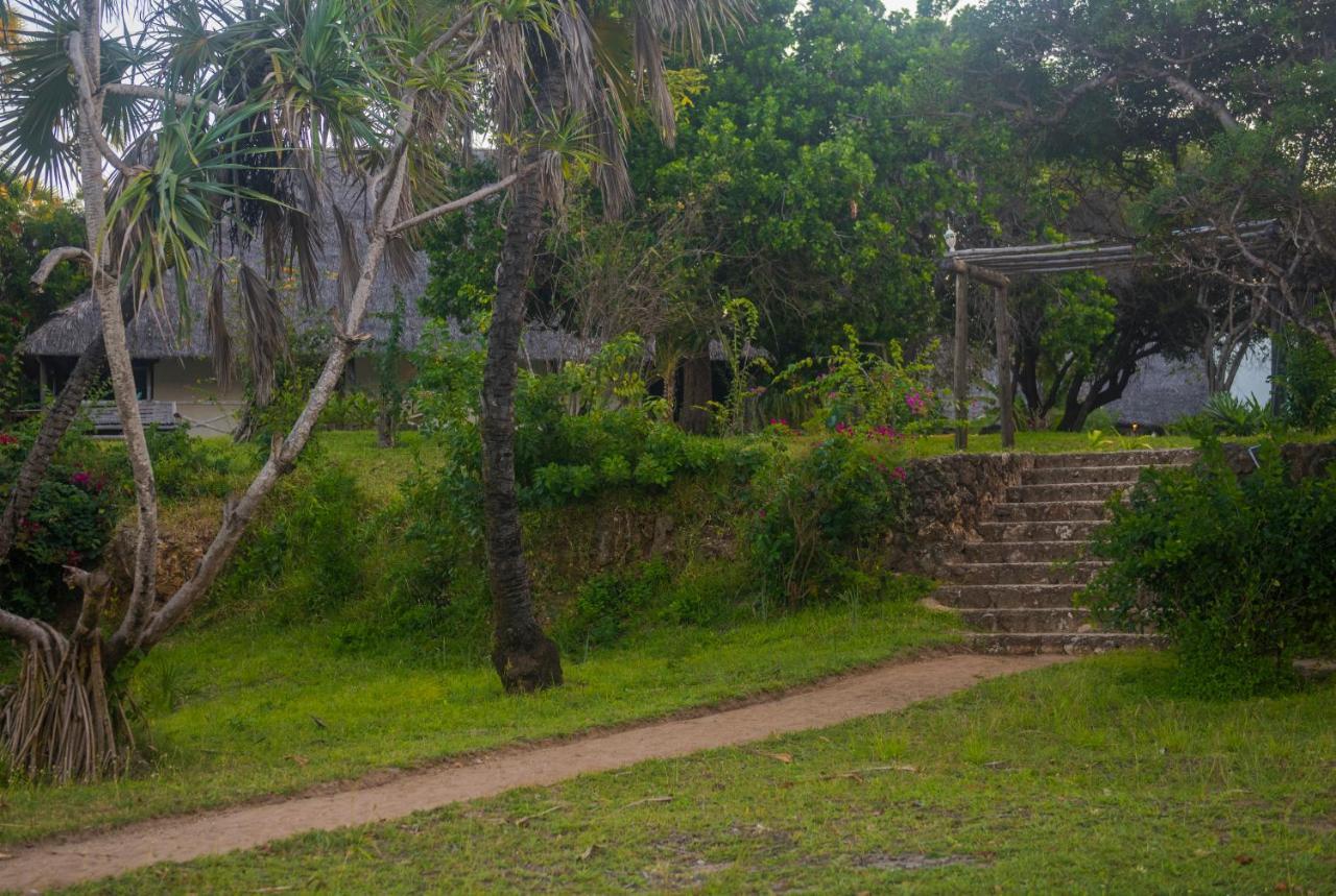 Amani Beach Resort Kutani Exterior photo
