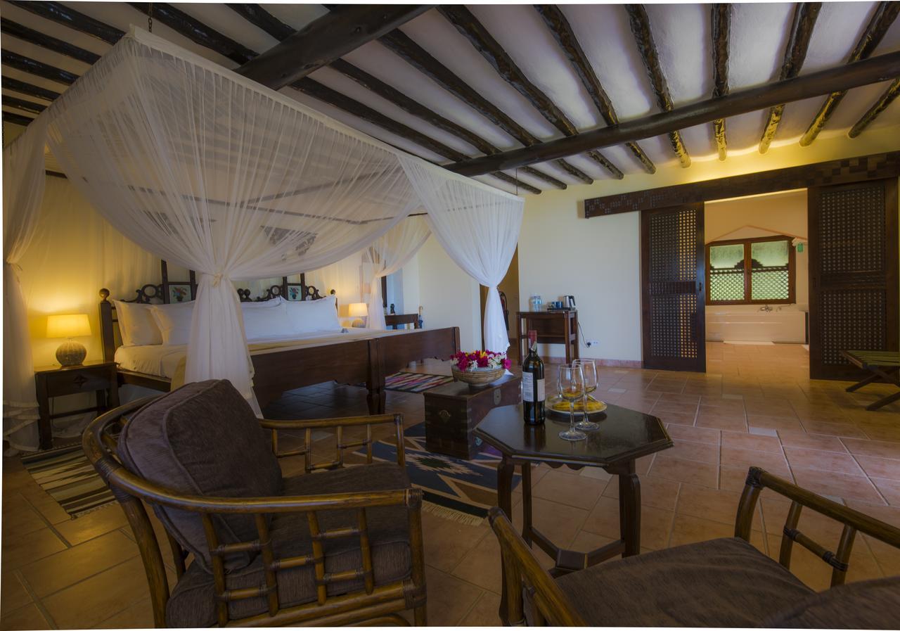 Amani Beach Resort Kutani Exterior photo