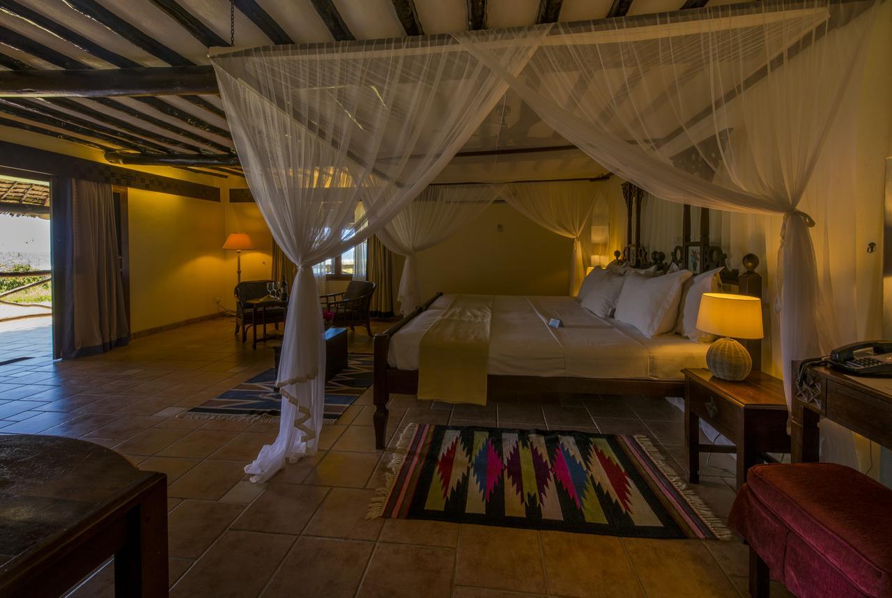 Amani Beach Resort Kutani Exterior photo