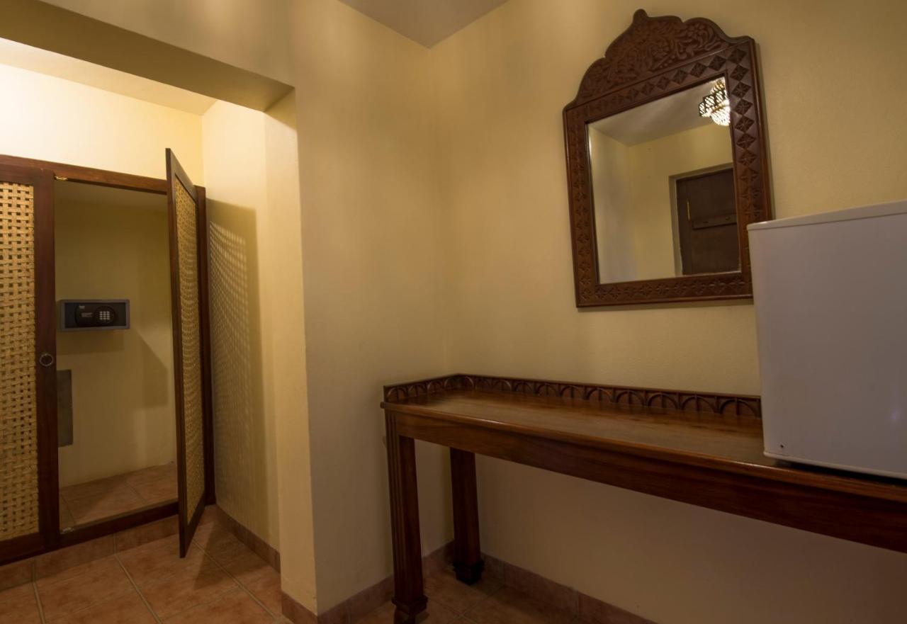 Amani Beach Resort Kutani Exterior photo