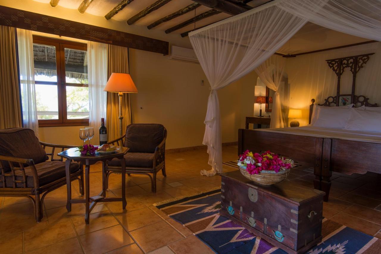 Amani Beach Resort Kutani Exterior photo