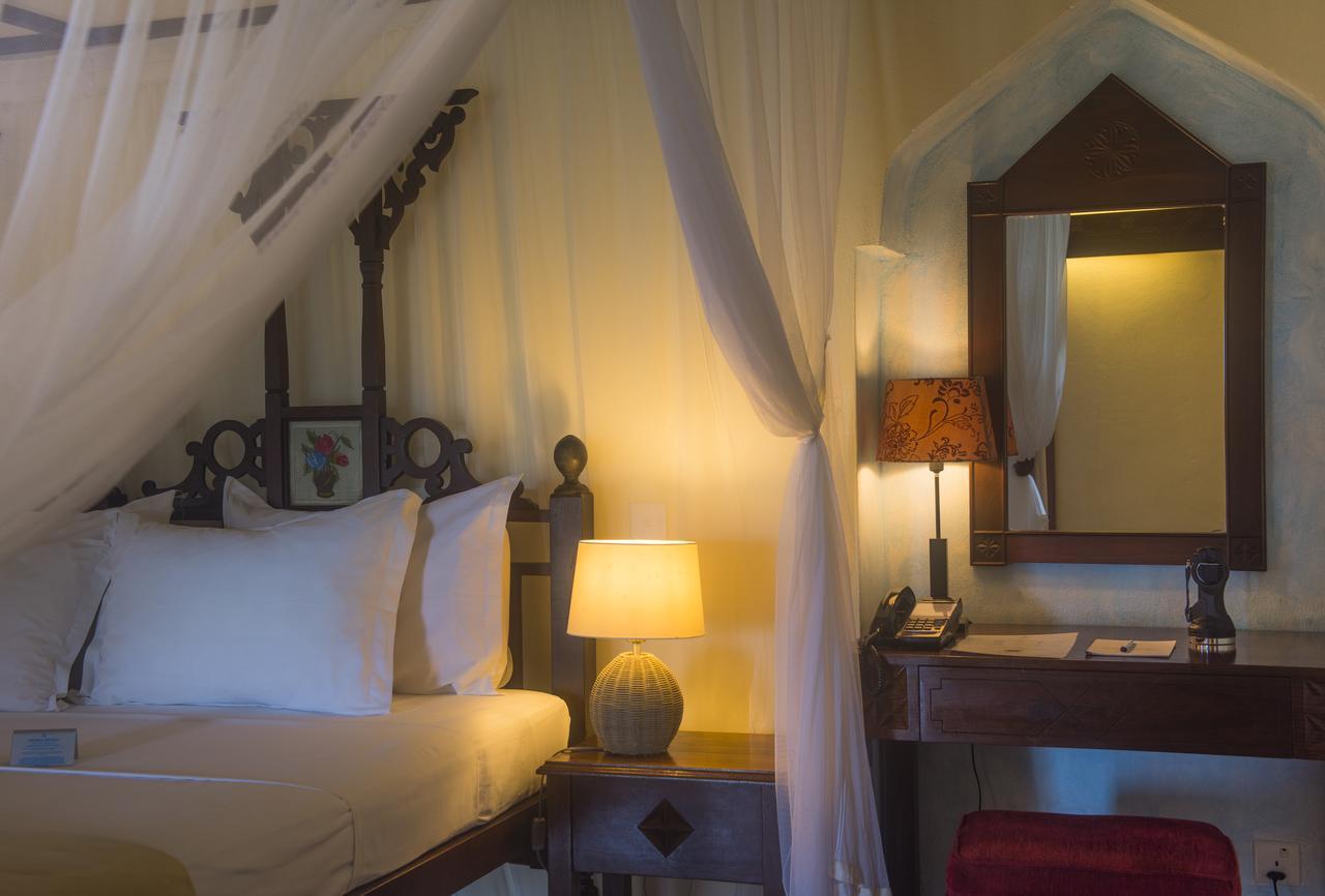 Amani Beach Resort Kutani Exterior photo