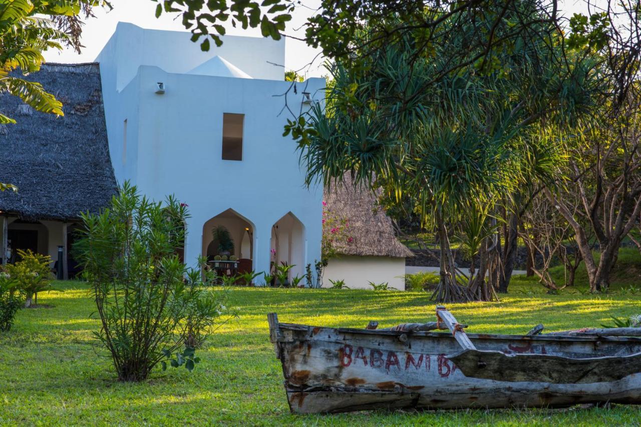 Amani Beach Resort Kutani Exterior photo